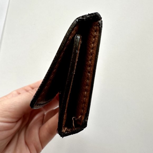 Custom Painted Authentic Louis Vuitton Keyholder - Courage the Cowardly Dog - Picture 7 of 13